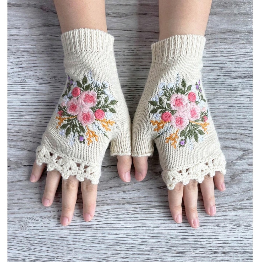 Cozy Floral Embroidered Fingerless Mittens - Picture 2 of 6